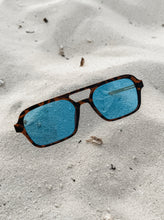Load image into Gallery viewer, Palms Oasis Retro Sunnies