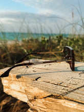 Load image into Gallery viewer, Palms Oasis Retro Sunnies