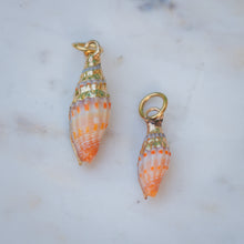 Load image into Gallery viewer, Conch Shell Charm