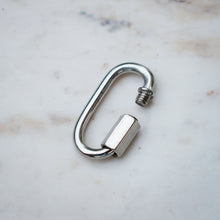 Load image into Gallery viewer, Large Oval Connector