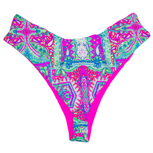 Load image into Gallery viewer, Pitaya & Tropical Mosaic OASIS Bottom