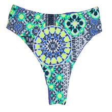 Load image into Gallery viewer, Limeade & Periwinkle PEACH Bottom