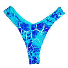 Load image into Gallery viewer, Aqua Turtle Tail & Blue Haven BUOY Bottom