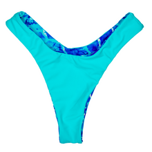Load image into Gallery viewer, Aqua Turtle Tail & Blue Haven BUOY Bottom